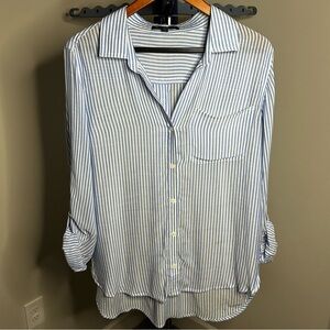 Velvet Heart Casual Blue and White Button Down Shirt